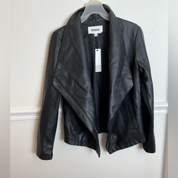 DAKOTA Gabrielle Faux Leather Moto Jacket - Picture 9 of 16
